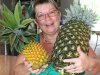 112607_heaviest_pineapple_Christine_McCallum_Australia.jpg